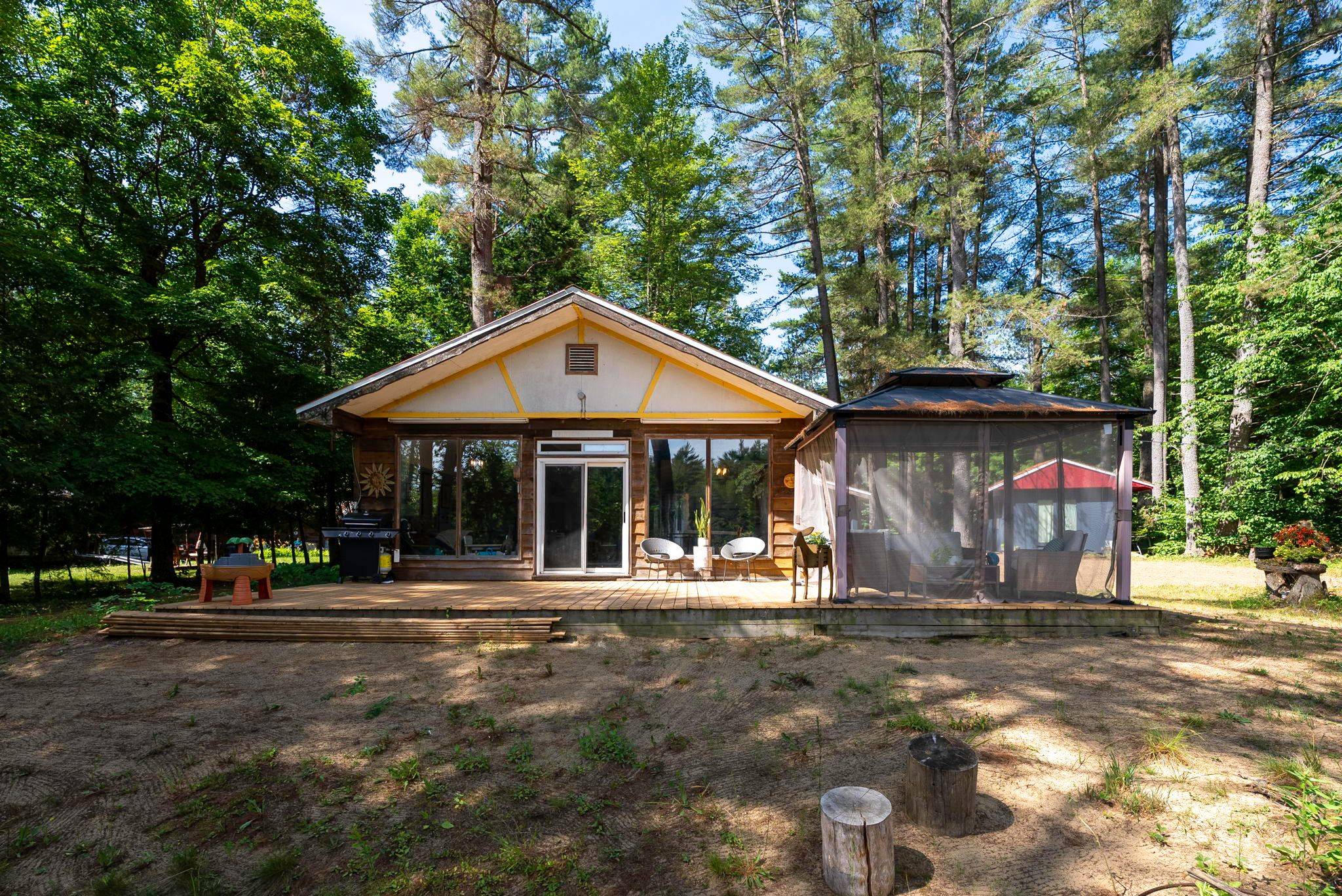 Bracebridge, ON P1L 1X3,1277 Sherwood Forest RD