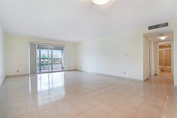 Dania Beach, FL 33004,111 SE 3 AVE #306
