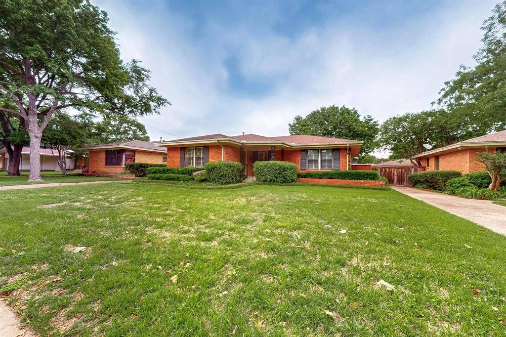 Dallas, TX 75214,7305 Lehigh Drive