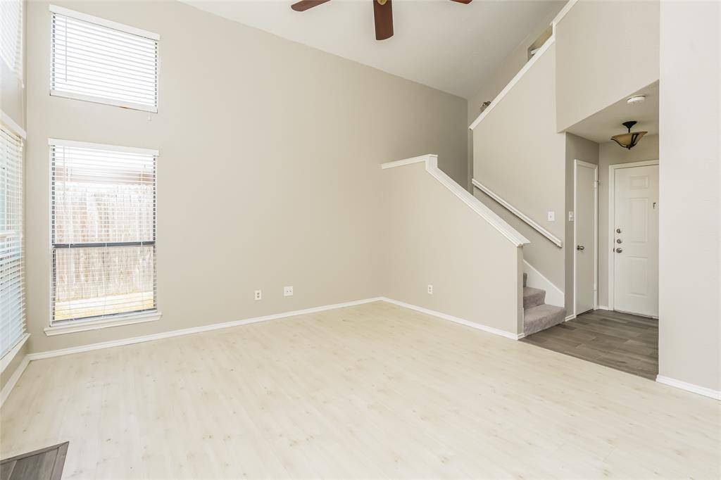 Lewisville, TX 75067,930 Boxwood Drive