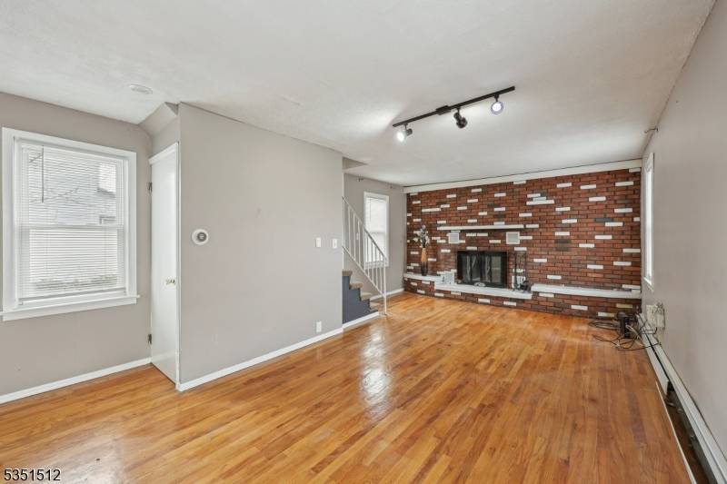 Hillside Twp., NJ 07205,188 Baltimore Ave