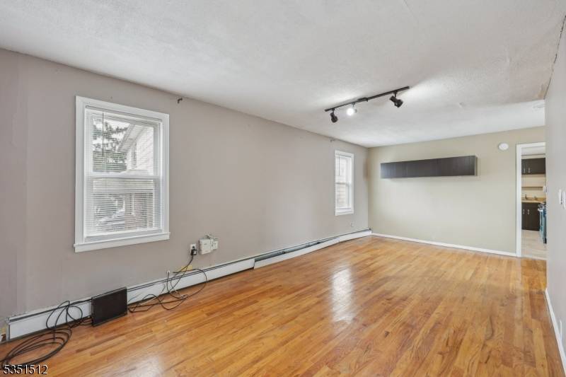 Hillside Twp., NJ 07205,188 Baltimore Ave
