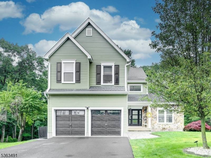 44 Linberger Dr, Bridgewater Twp., NJ 08807