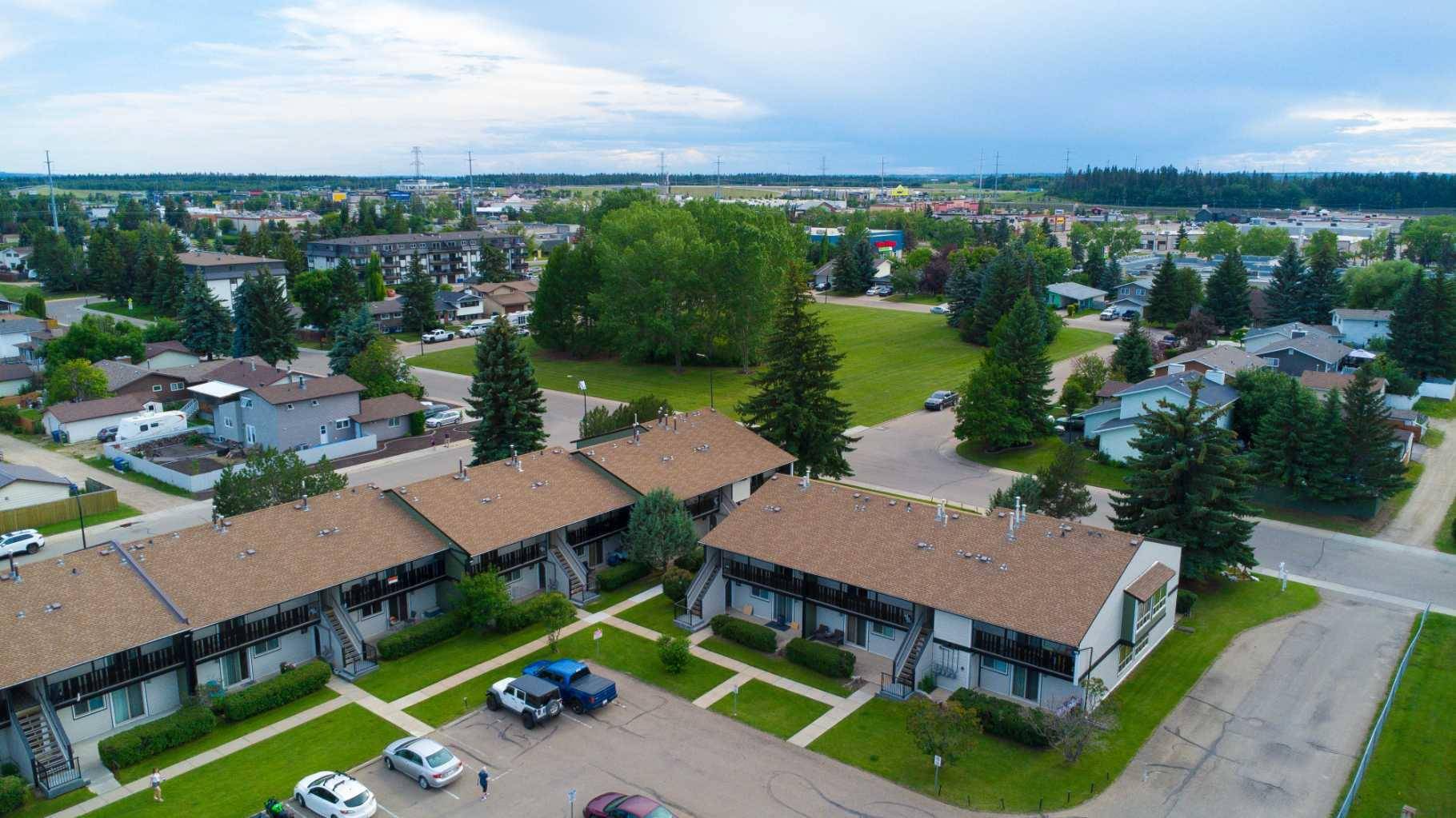 Red Deer, AB T4R 1M8,54 Bell ST #212