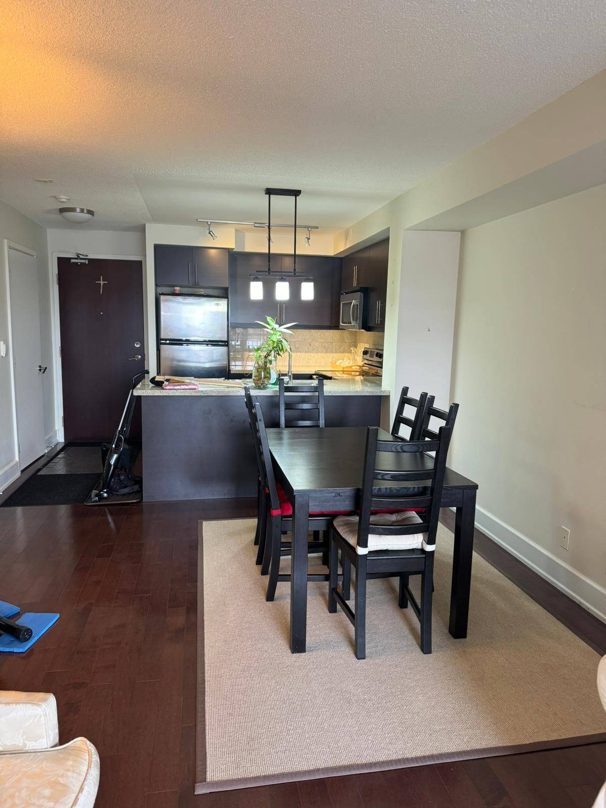 Toronto C15, ON M2K 3E7,676 Sheppard AVE #416