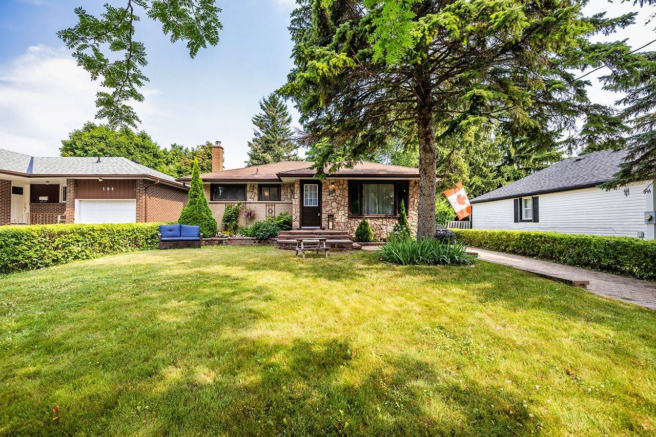 100 Kawartha AVE, Oshawa, ON L1H 3Y9