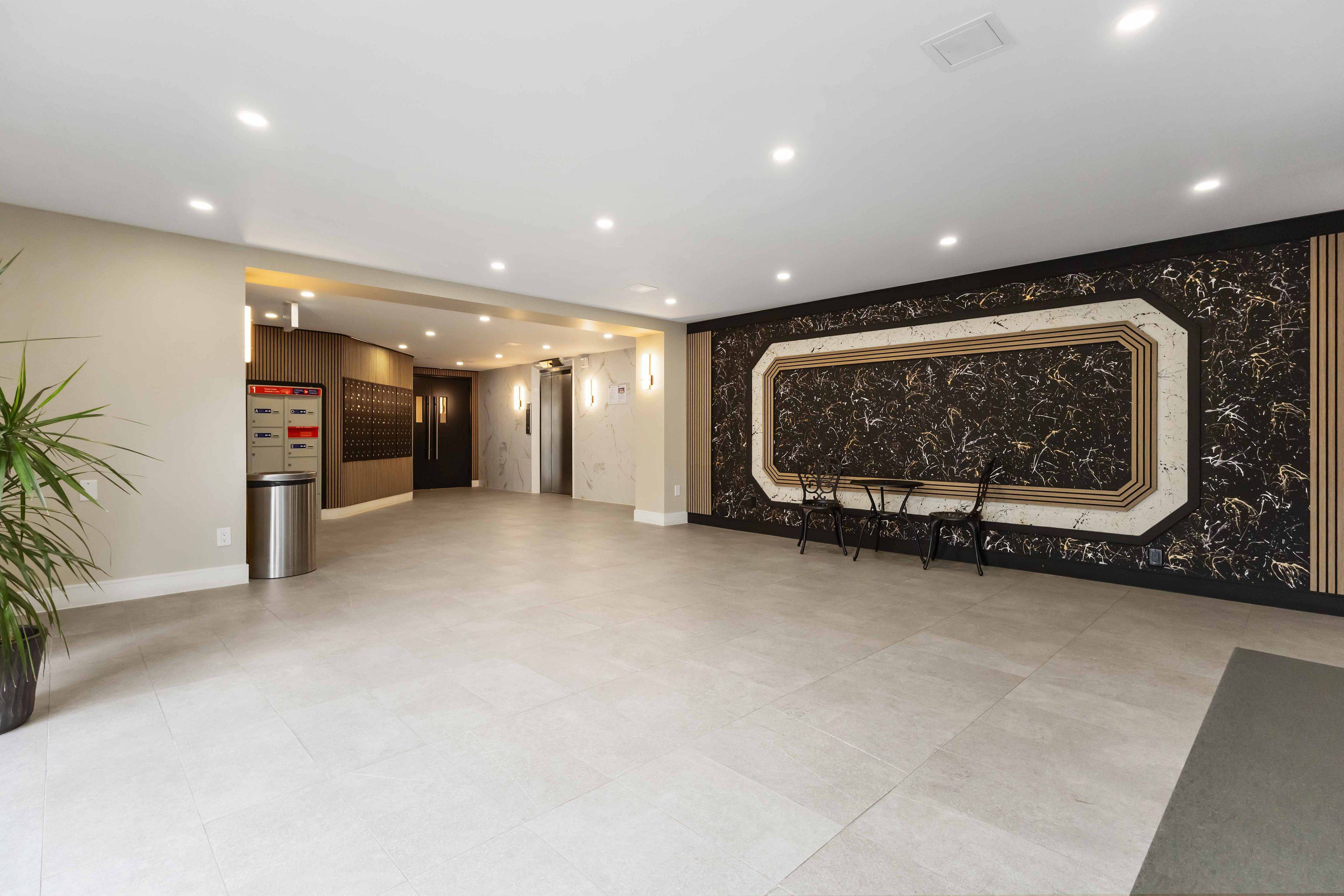 Toronto E08, ON M1K 4G2,921 Midland AVE #114