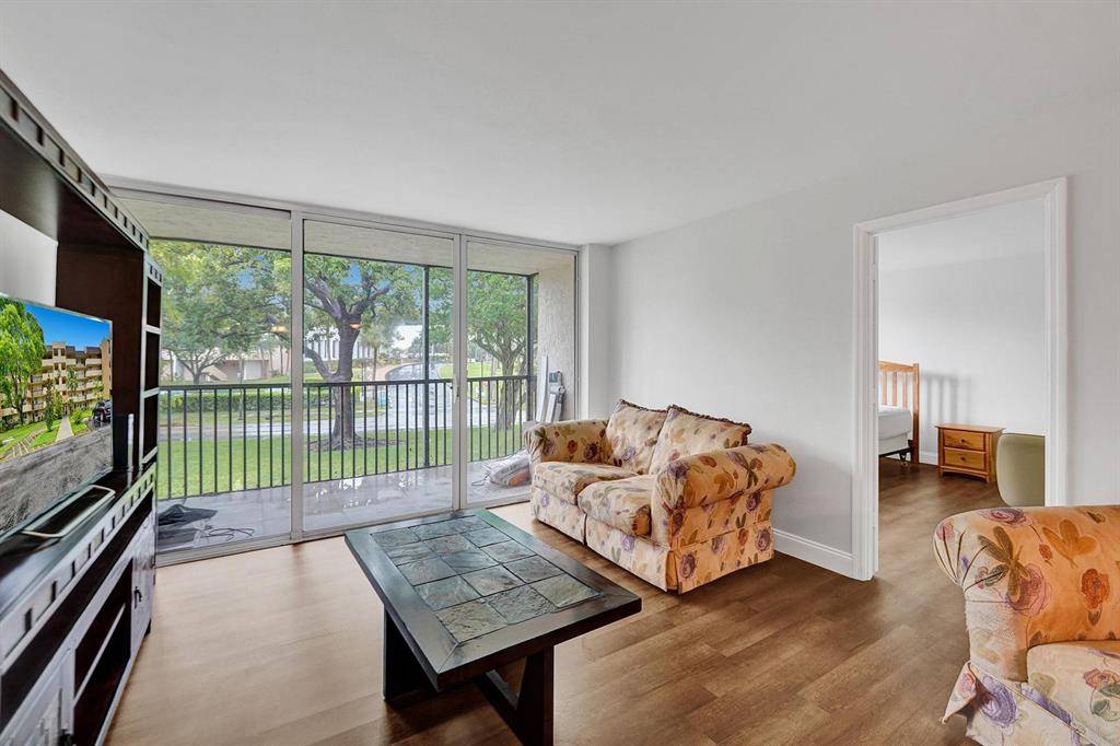 Lauderhill, FL 33319,3801 Environ Blvd #214