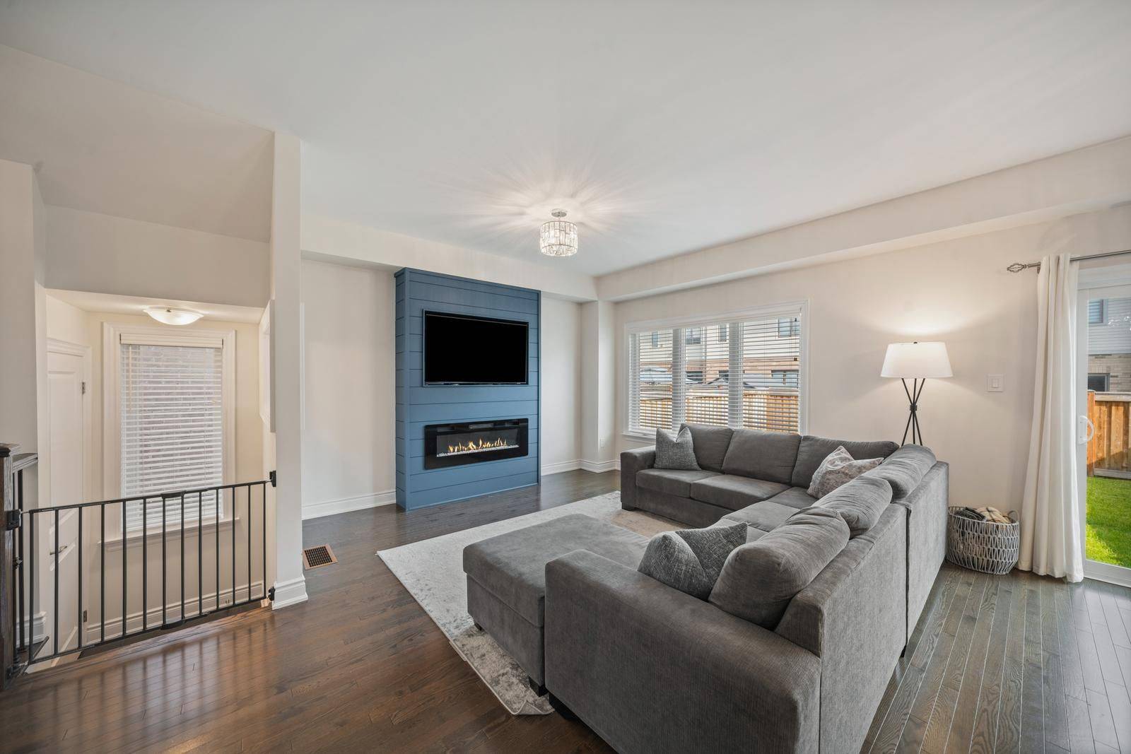 New Tecumseth, ON L9R 0T5,115 Arnold CRES