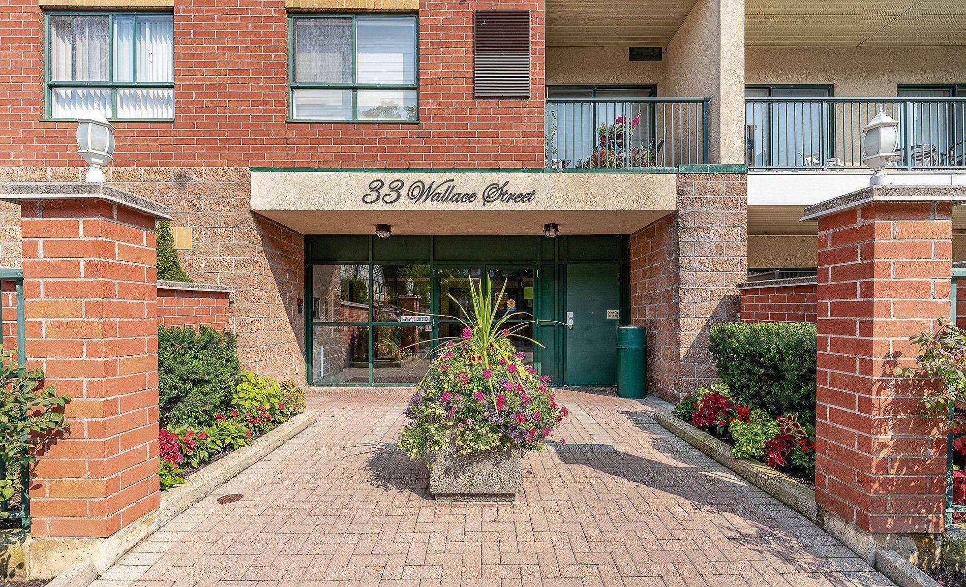 33 Wallace ST #321, Vaughan, ON L4L 2P2