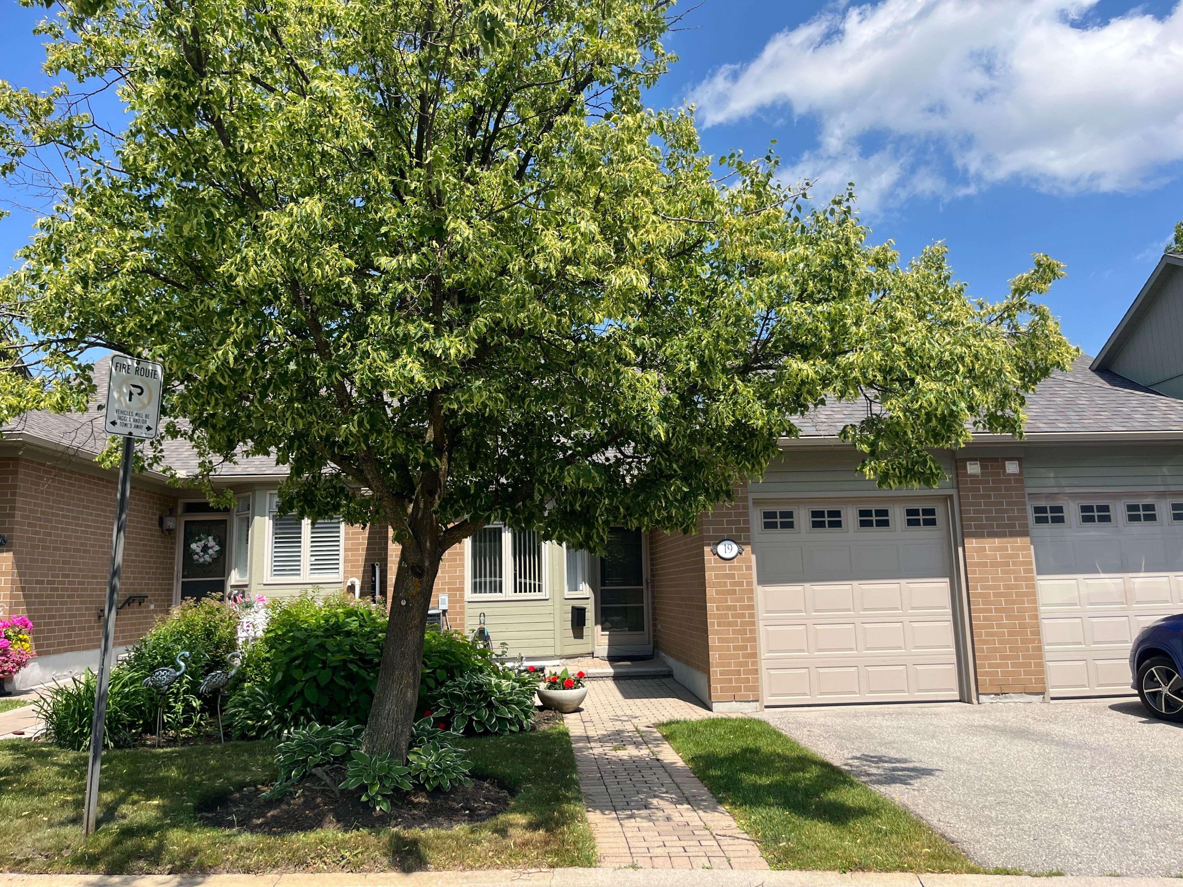 19 Christina Falls WAY, Markham, ON L6E 1B4