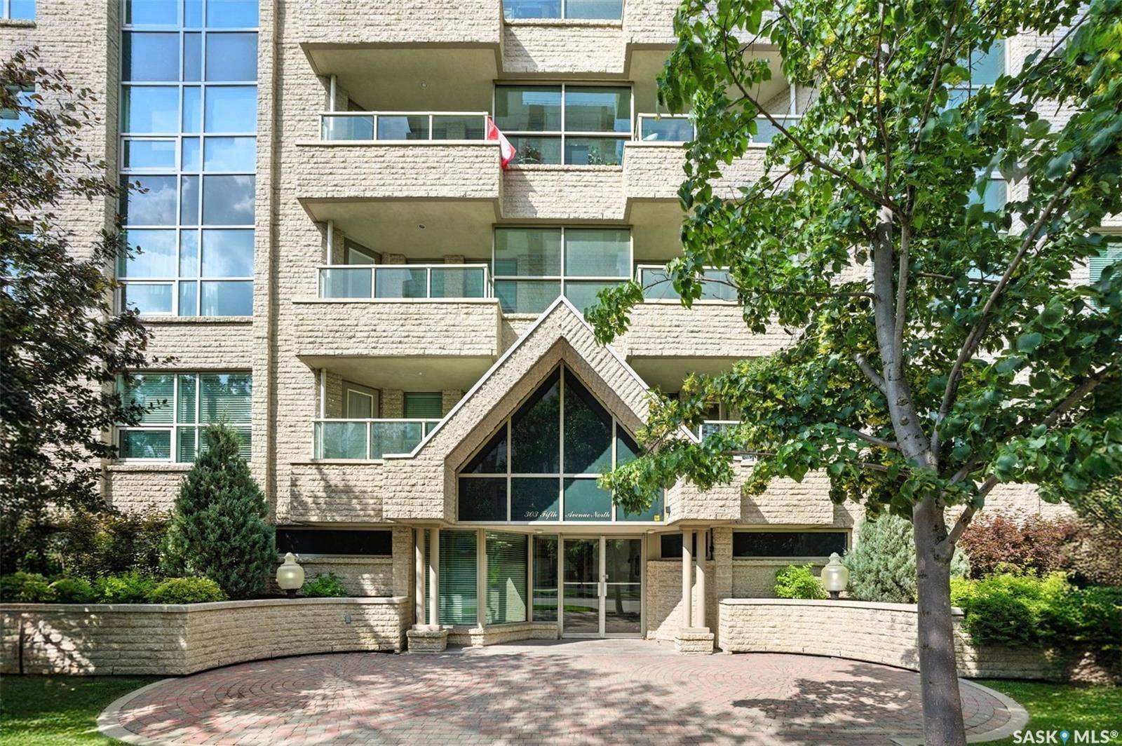 Saskatoon, SK S7K 2P6,303 5th AVENUE N #406