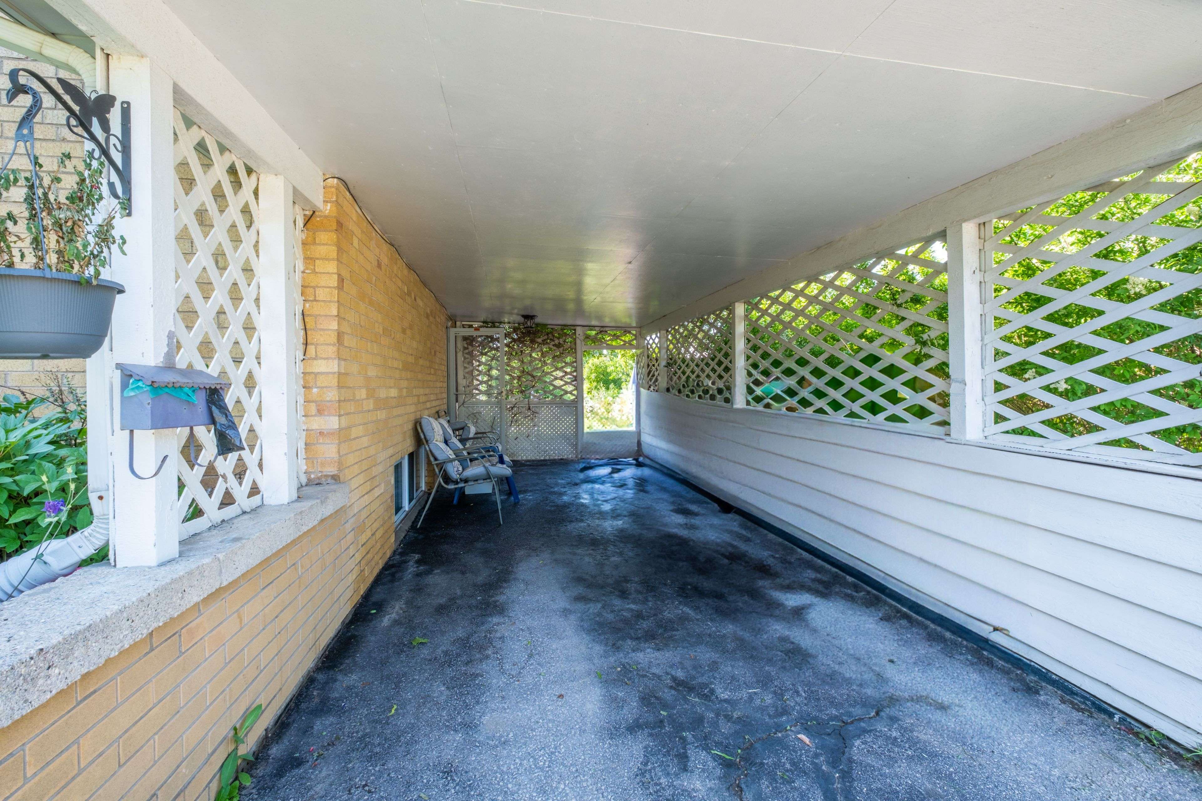 Halton Hills, ON L7J 2L3,82 Roseford TER