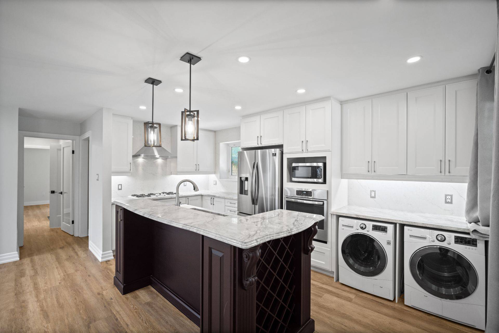 Halton Hills, ON L7J 1V6,168 Tidey AVE
