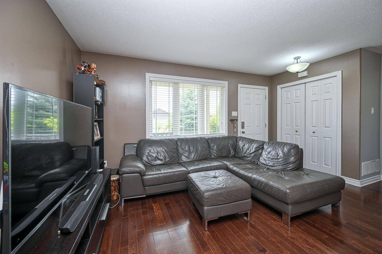Smiths Falls, ON K7A 0A2,30 Lee AVE