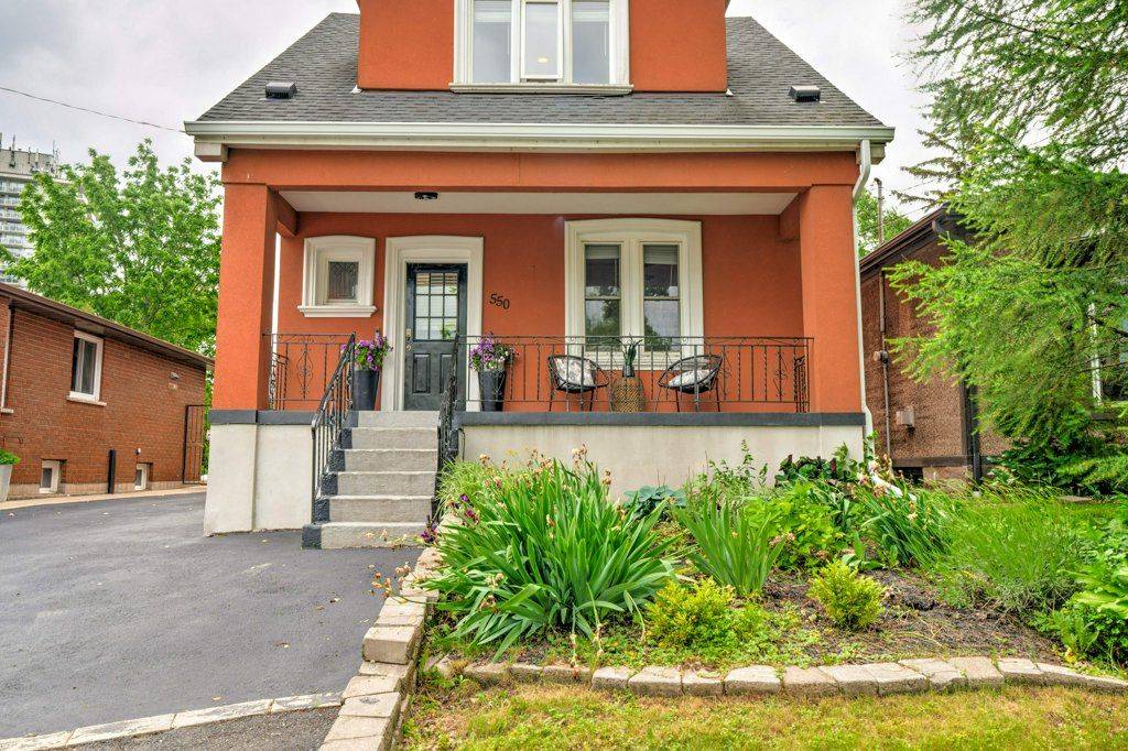 Hamilton, ON L8L 4N9,550 Hughson ST N