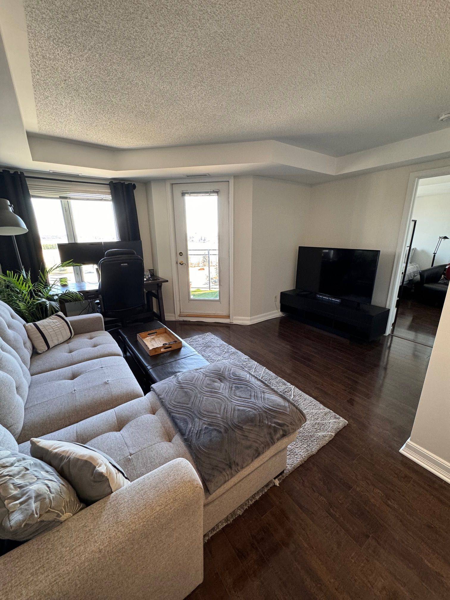 Carlington - Central Park, ON K2C 4G4,310 Central Park DR #7J