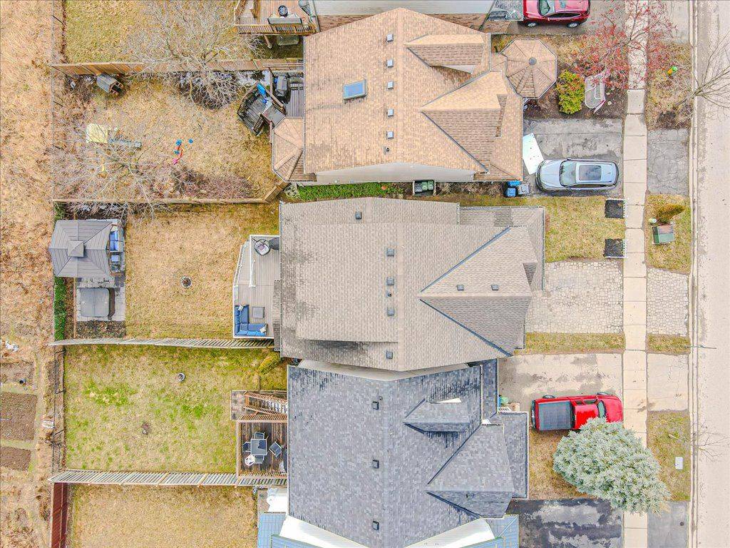 Guelph, ON N1G 5C4,6 Carrington PL #MAIN