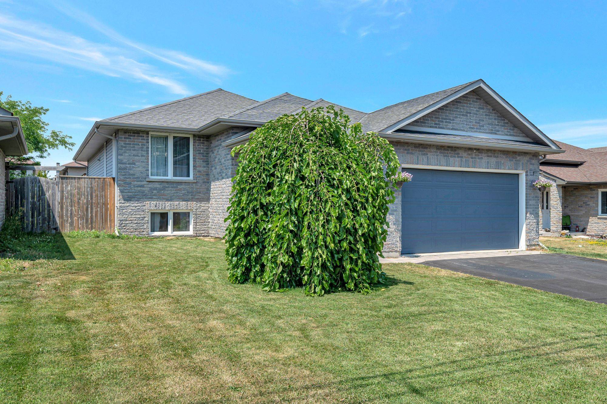 Quinte West, ON K8V 0C1,141 Lester RD