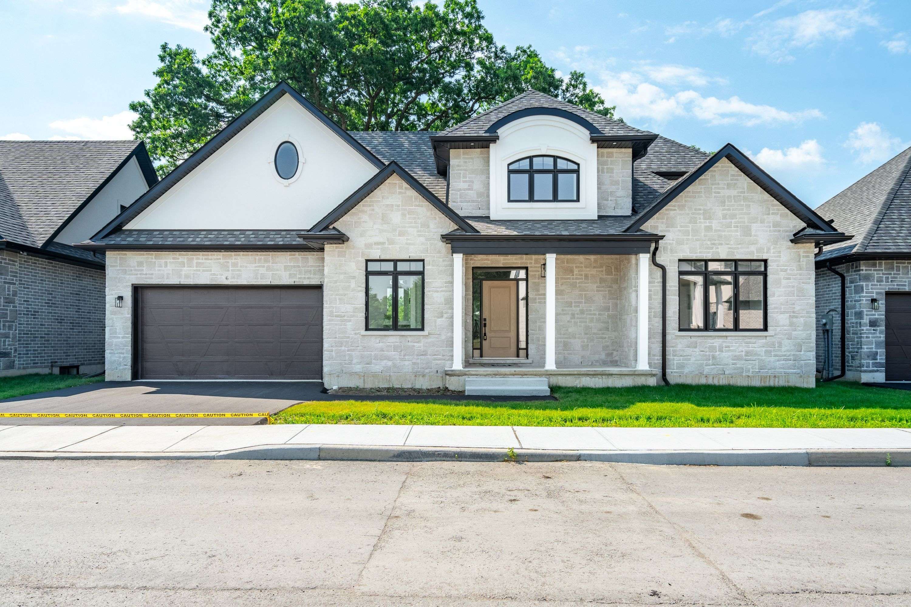 242 Mount Pleasant ST #6, Brantford, ON N3T 1V1