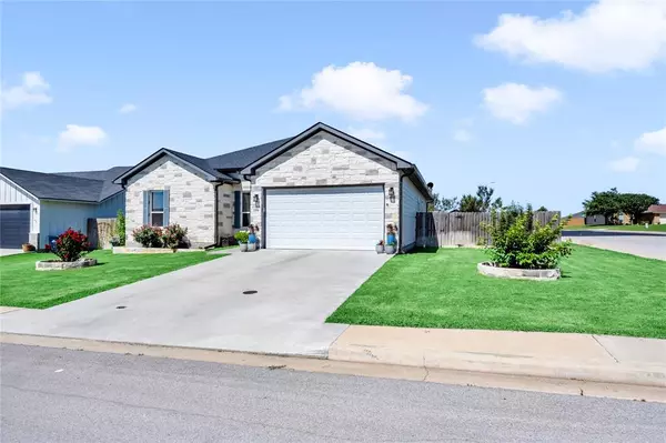 Burnet, TX 78611,100 S Thomas Cove