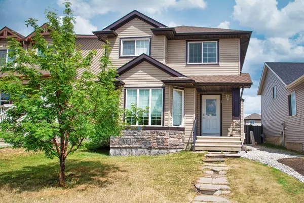 Calgary, AB T3J 0K1,4 Saddlebrook CIR NE