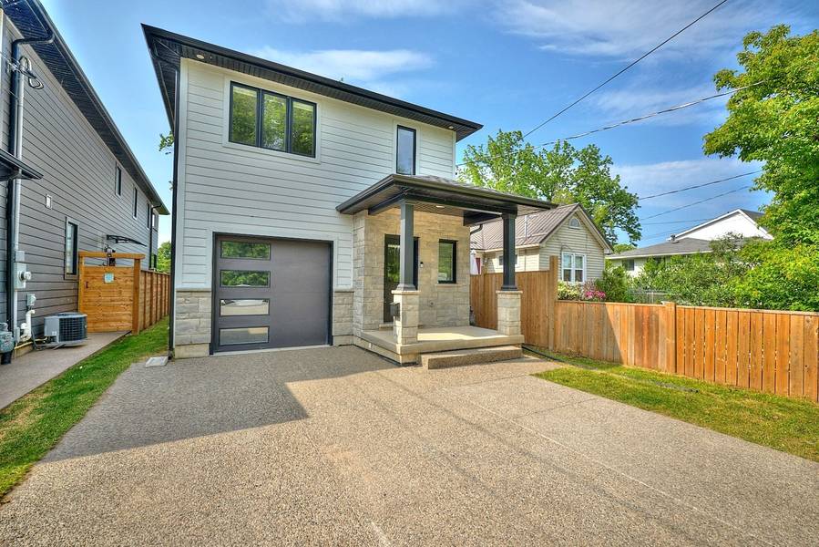 61.5B Jarrow RD, St. Catharines, ON L2M 1B7