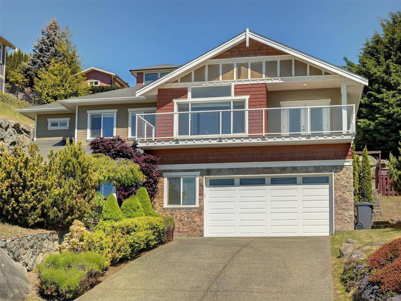 402 Latoria Rd, Colwood, BC V9C 4K7