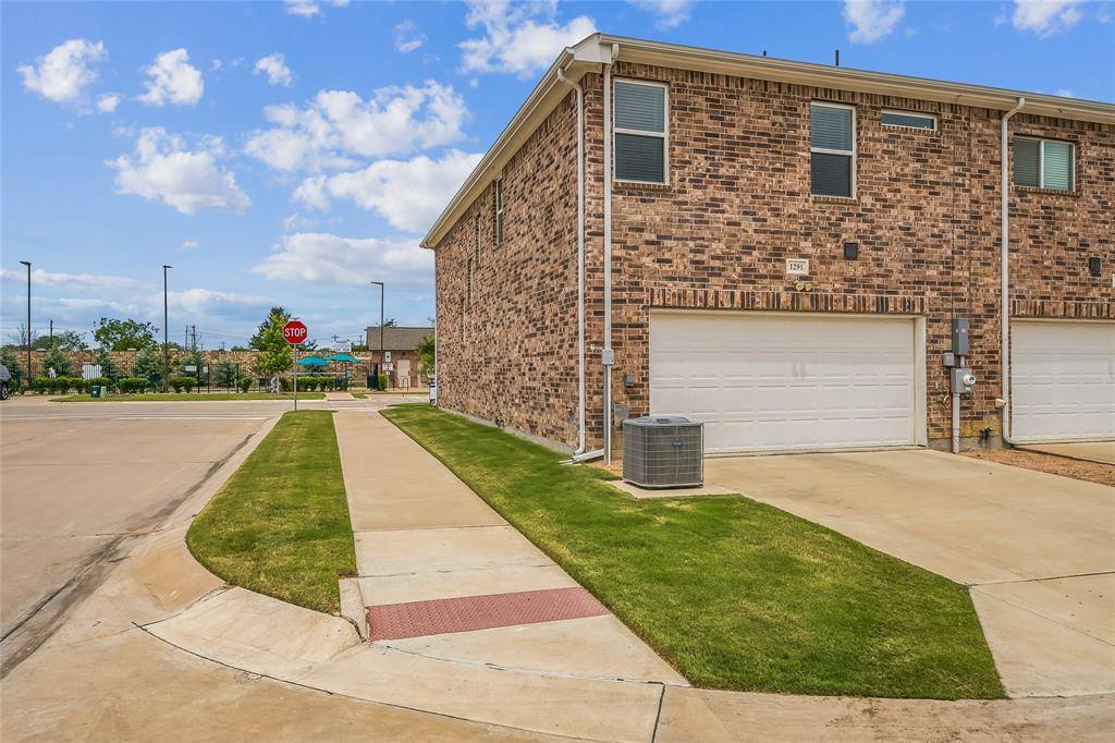 Lewisville, TX 75077,1291 Lamar Drive