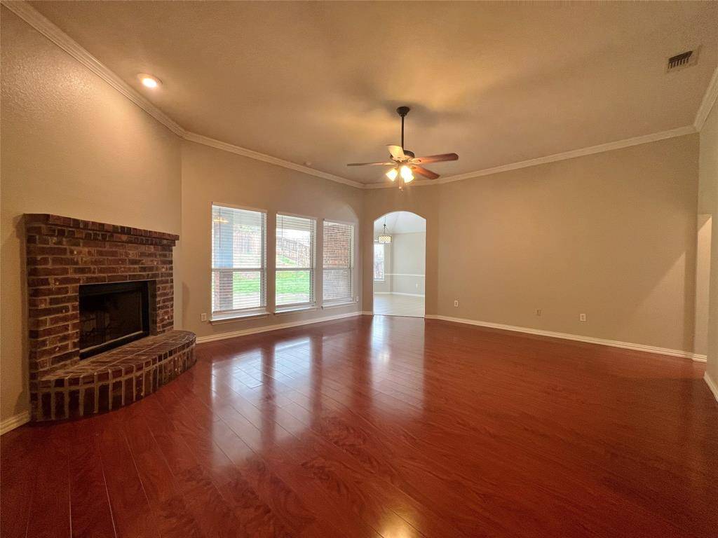 Weatherford, TX 76085,233 Wellington Trail