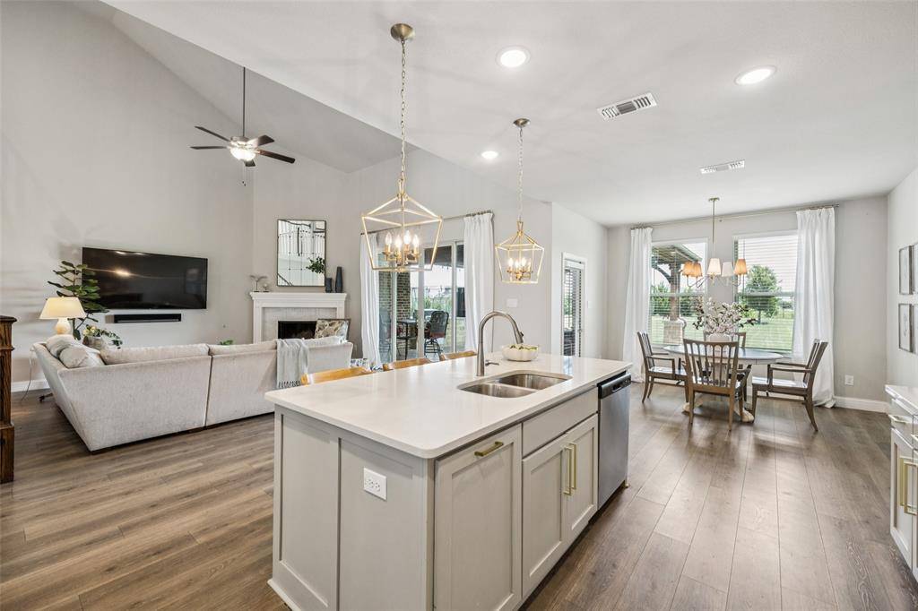 Gunter, TX 75058,1154 Karsten Ridge Pass