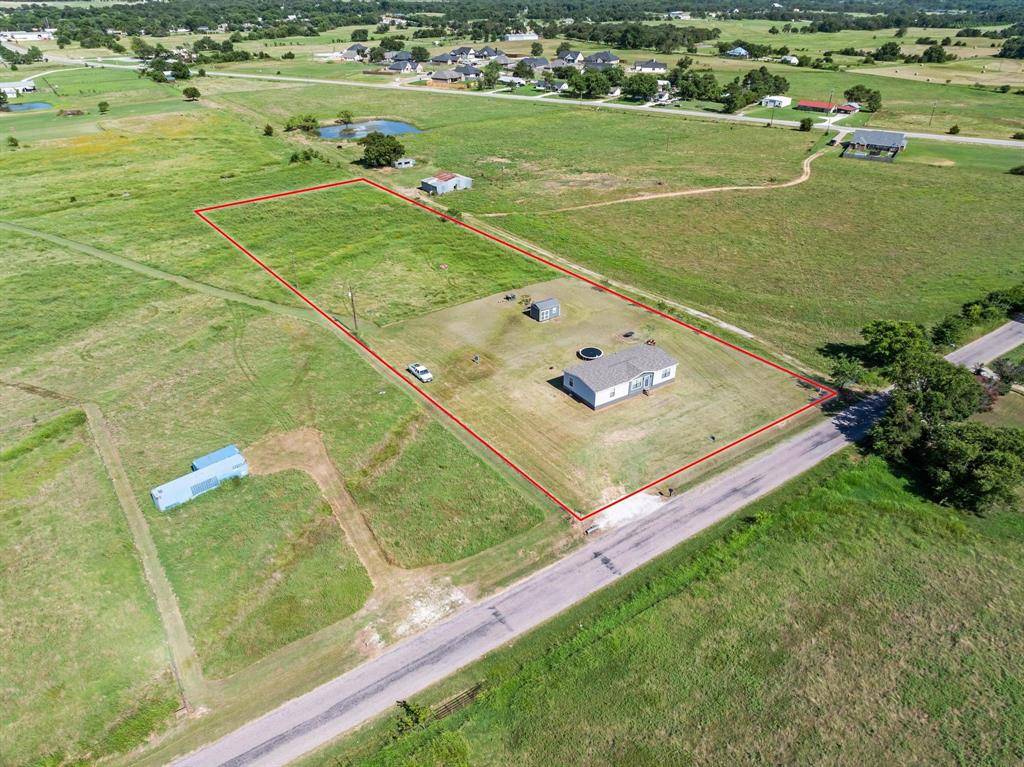 184 Kirby Street, Callisburg, TX 76240