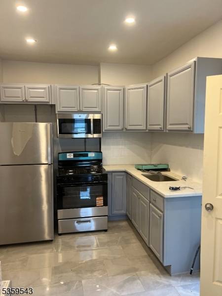 314 Hagel Ave, Linden City, NJ 07036