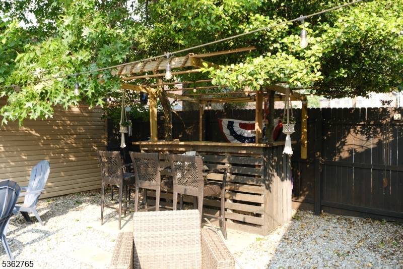 Linden City, NJ 07036,534 Monmouth Ave