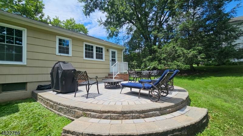 Bernards Twp., NJ 07920,1 Birch