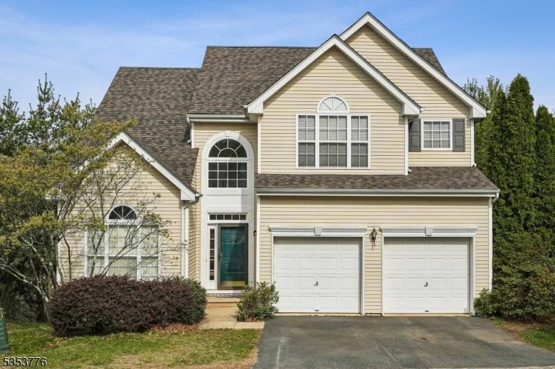 36 Winding Hill Dr, Mount Olive Twp., NJ 07840