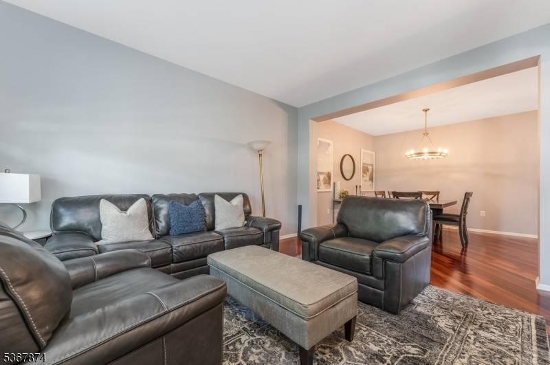 Raritan Twp., NJ 08822,42 Pony Lane