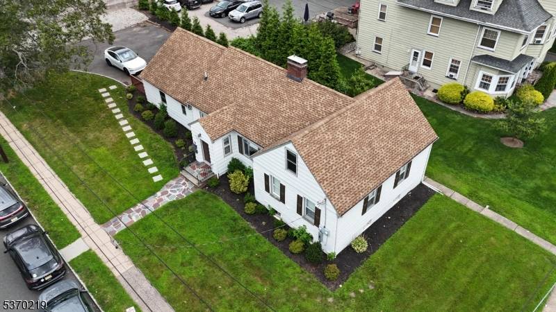 38 Christopher St #1, Montclair Twp., NJ 07042