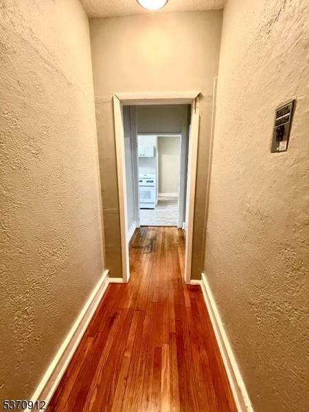17 Elwood Pl, Newark City, NJ 07104