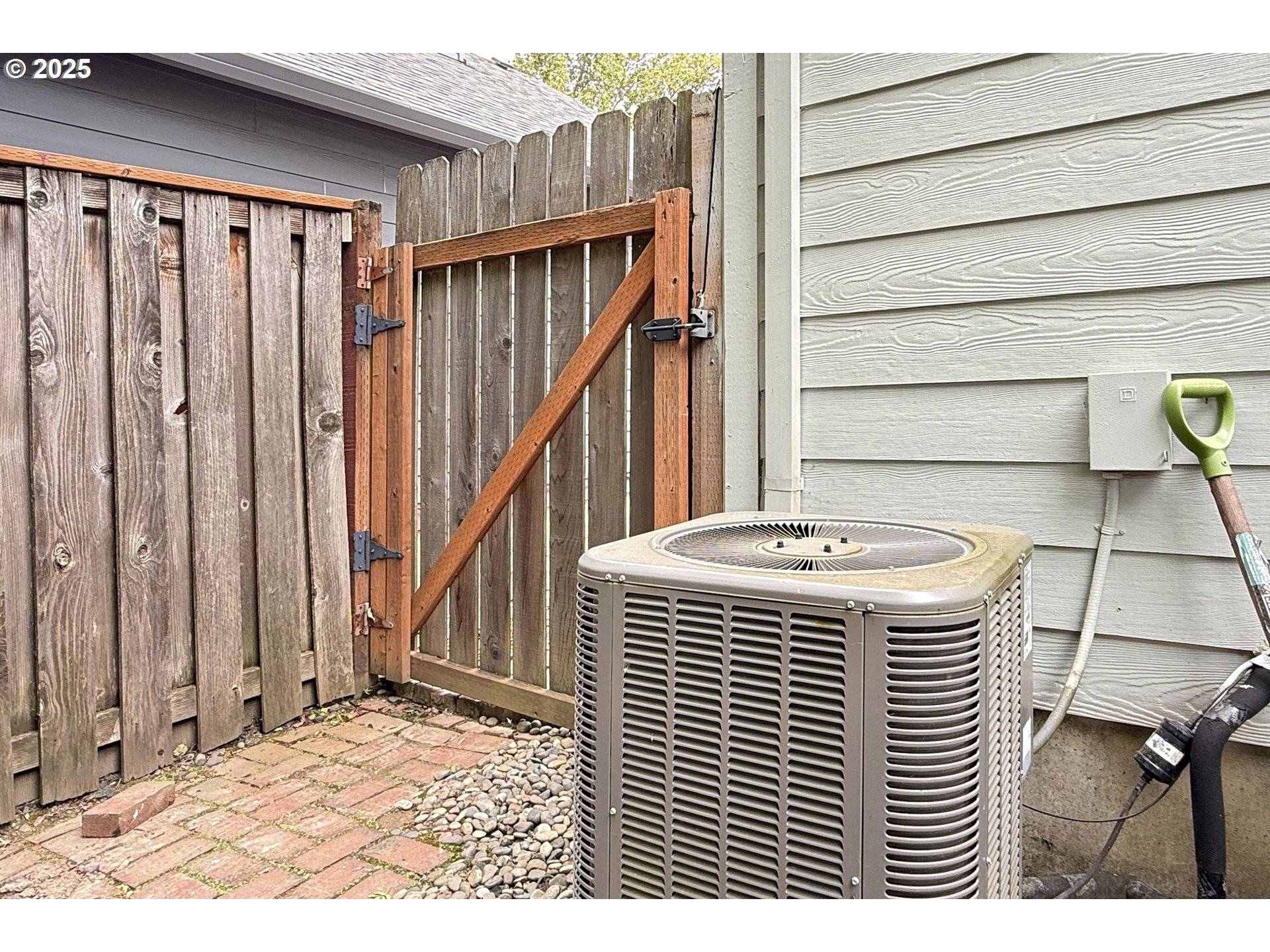 Wilsonville, OR 97070,11033 SW PARKVIEW DR