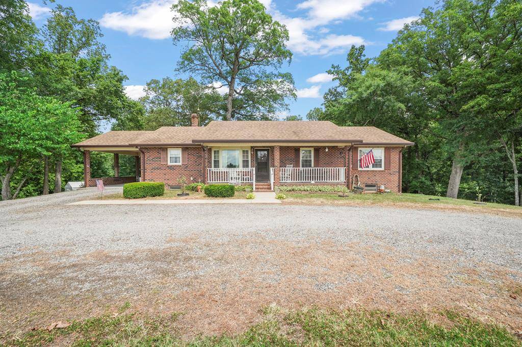 5900 Barnesville Highway, Red Oak, VA 23964