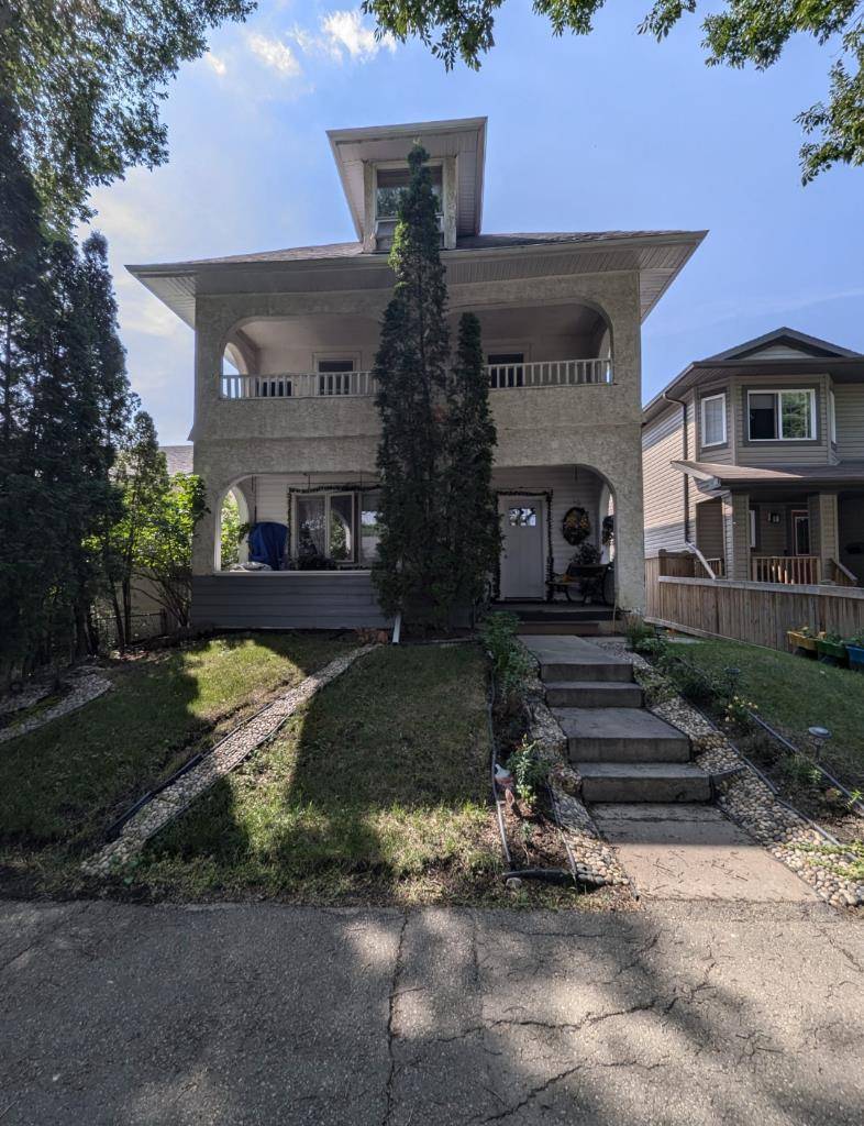 11716 85 ST NW, Edmonton, AB T5B 3E7