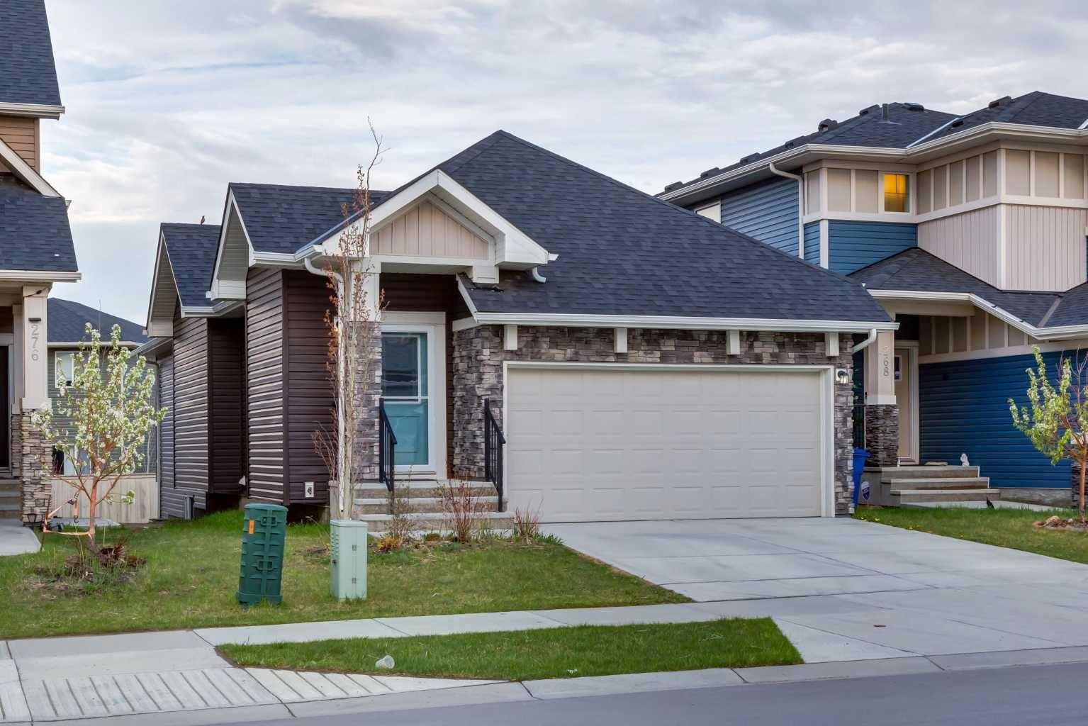 Airdrie, AB t4b 5g3,272 Bayview ST
