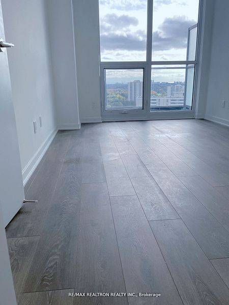 Toronto C15, ON M2J 1M1,38 Forest Manor RD #1805