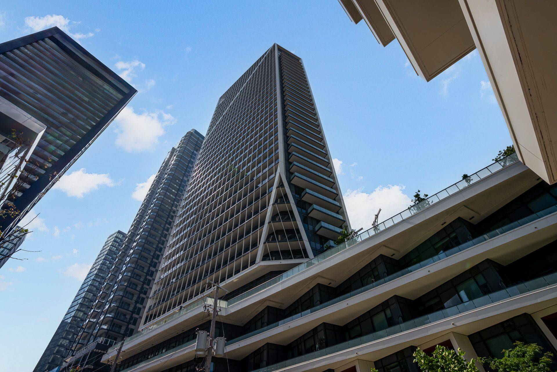 50 Ordnance ST #1410, Toronto C01, ON M6K 0C9