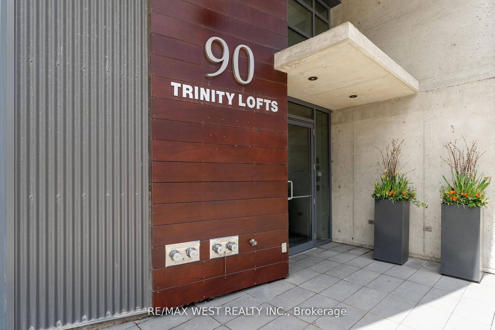 Toronto C08, ON M5A 0E4,90 Trinity ST #303