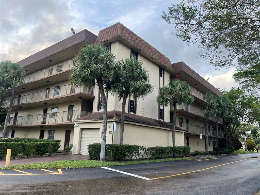 3101 NW 47th Ter #228, Lauderdale Lakes, FL 33319