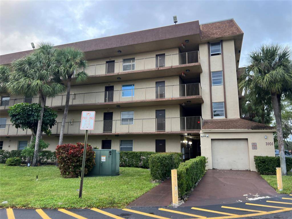 Lauderdale Lakes, FL 33319,3101 NW 47th Ter #228