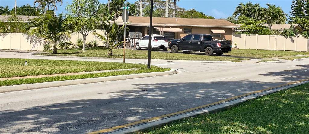 6257 Margate Blvd, Margate, FL 33063