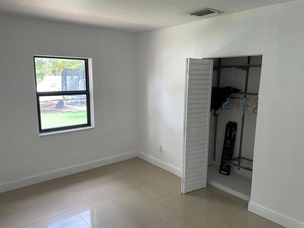 Miami Beach, FL 33141,775 81st St